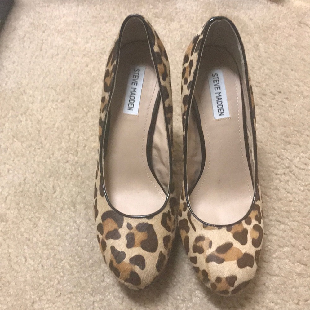 Diva Animal Print Pumps